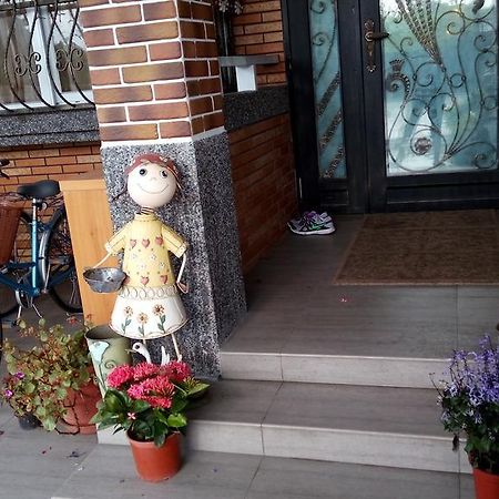 Victoria B&B Yilan Exterior photo