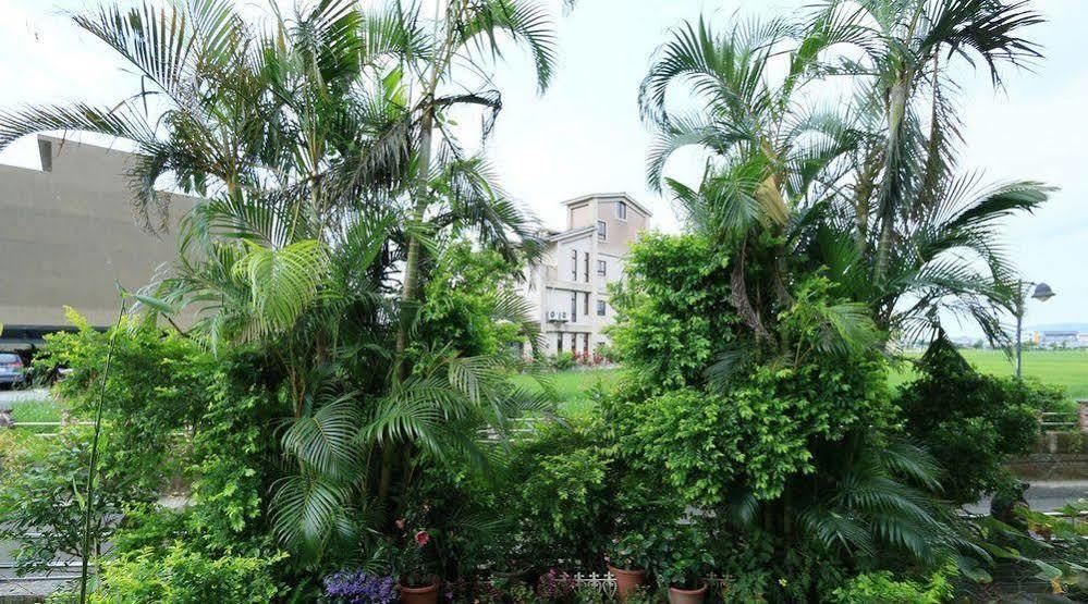 Victoria B&B Yilan Exterior photo